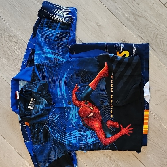 Y2K Disney Pixar Incredibles Collared Button Down Shirt, Youth Small - Picture 9 of 10